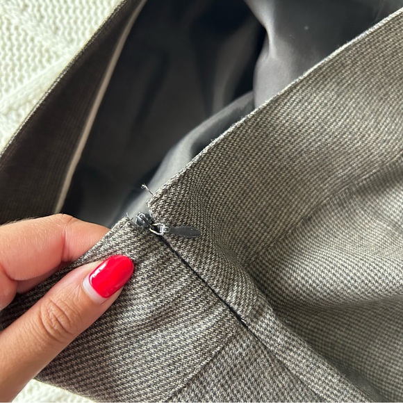 Josef 100% Wool Pencil Skirt - Picture 5 of 8